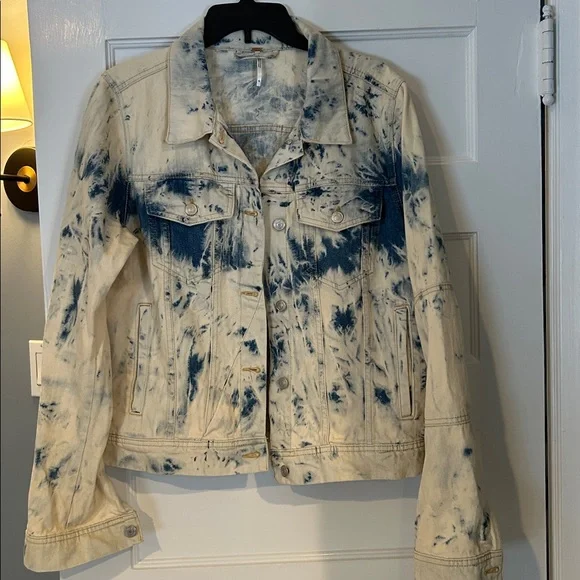 Free people Tie-Dye Denim Jacket large - Picture 6 of 6